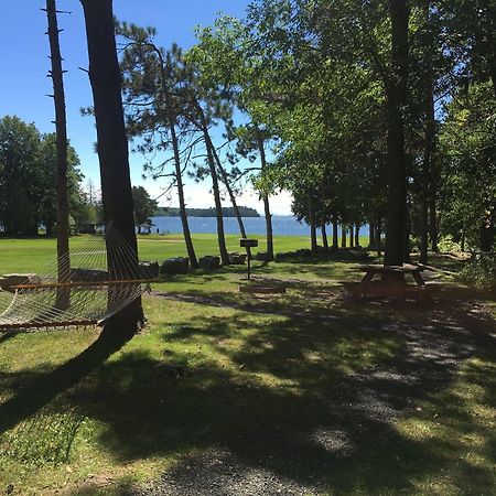 Bluff Point Golf Resort Plattsburgh Bagian luar foto