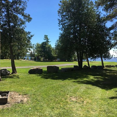 Bluff Point Golf Resort Plattsburgh Bagian luar foto