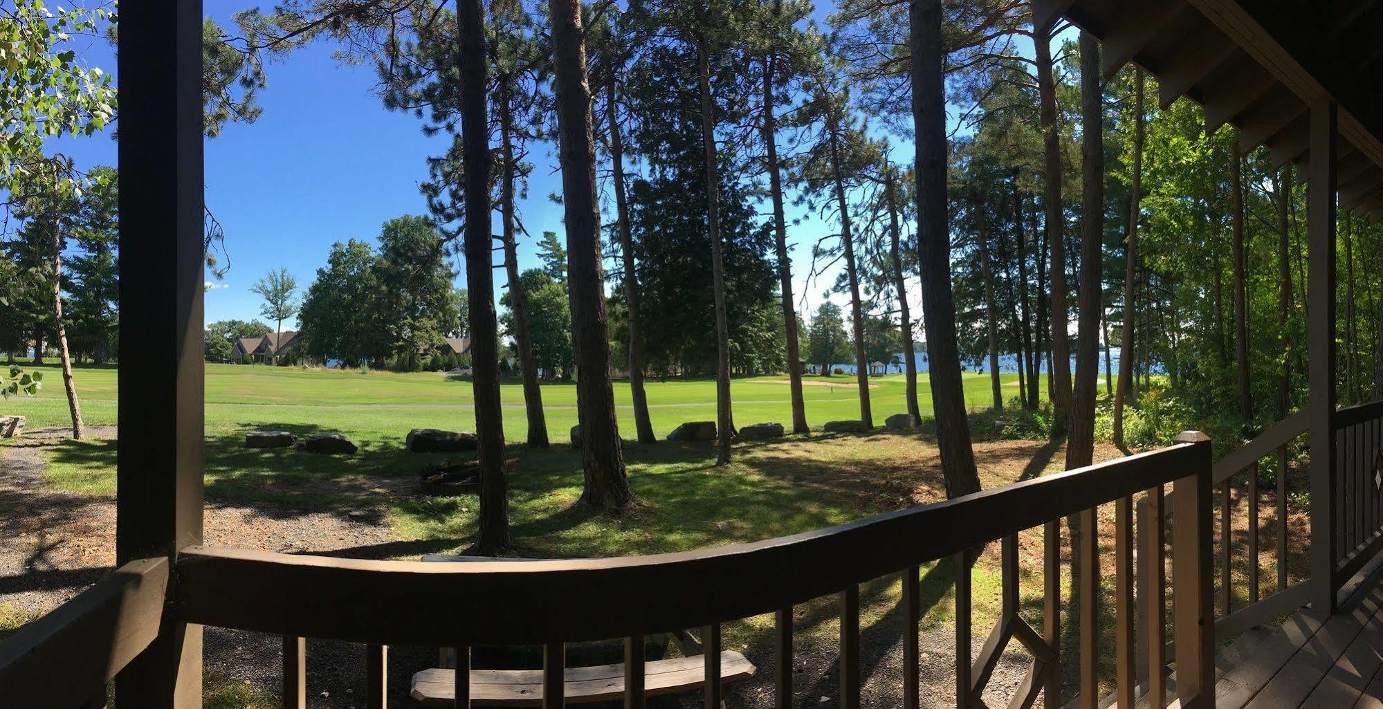 Bluff Point Golf Resort Plattsburgh Bagian luar foto