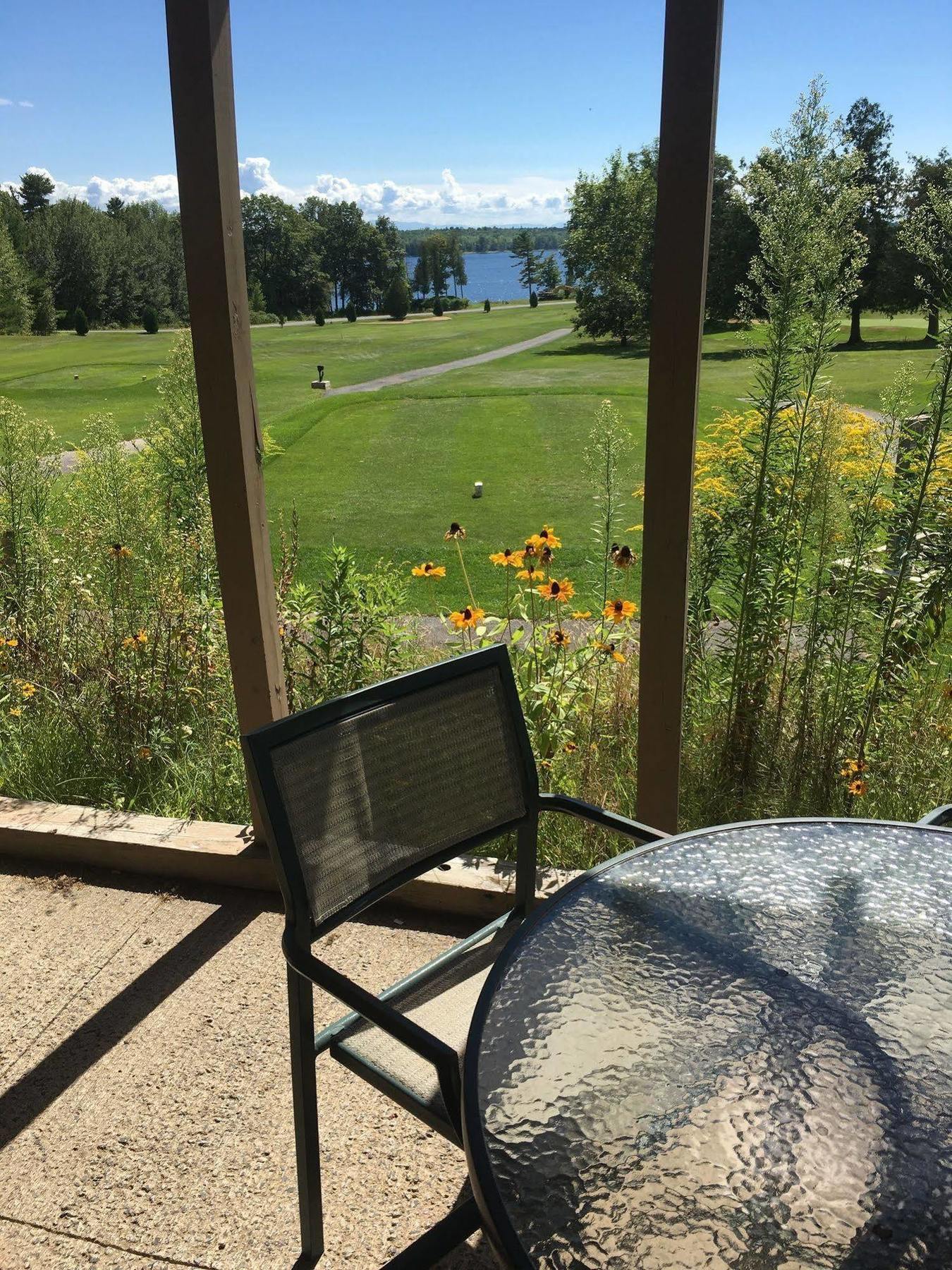Bluff Point Golf Resort Plattsburgh Bagian luar foto