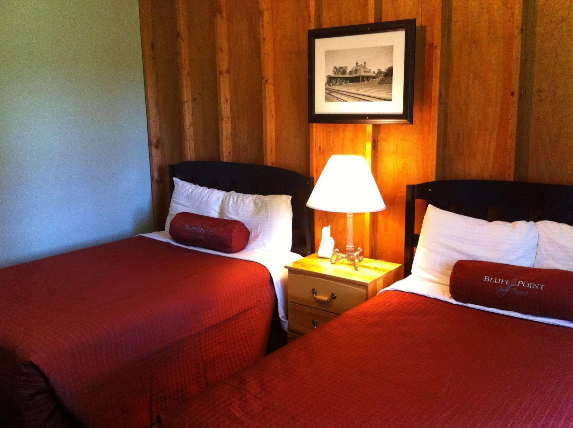 Bluff Point Golf Resort Plattsburgh Bagian luar foto