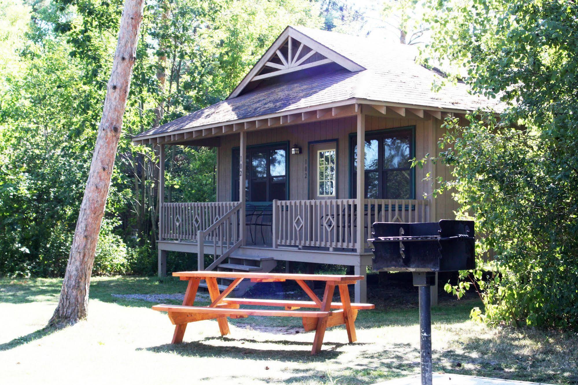 Bluff Point Golf Resort Plattsburgh Bagian luar foto